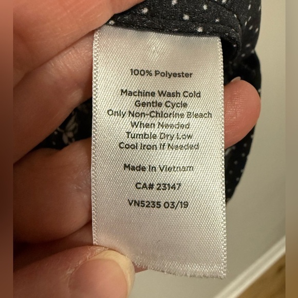 Talbots Plus Black/White Floral Peasant Popover Top Size 2X - Picture 8 of 8